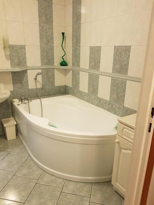 דירות ורוצלב Sloneczny Apartamencik מראה חיצוני תמונה